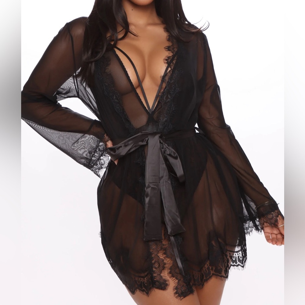 NWT Fashion Nova Sexy Robe black size S/M